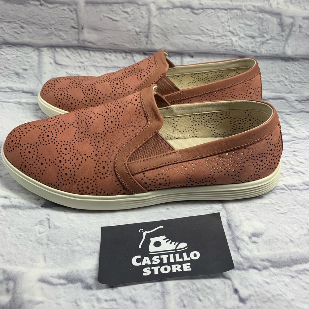 Cole Haan Women's size 7.5 Leather Loafer … - Picture 2 of 7